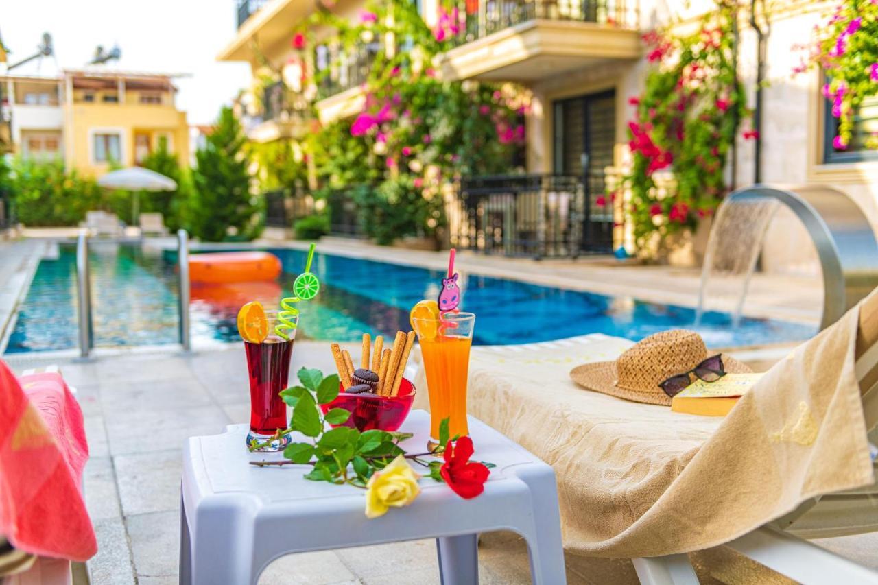 Yasam Park Apart Hotel - Fethiye Calis Beach Esterno foto