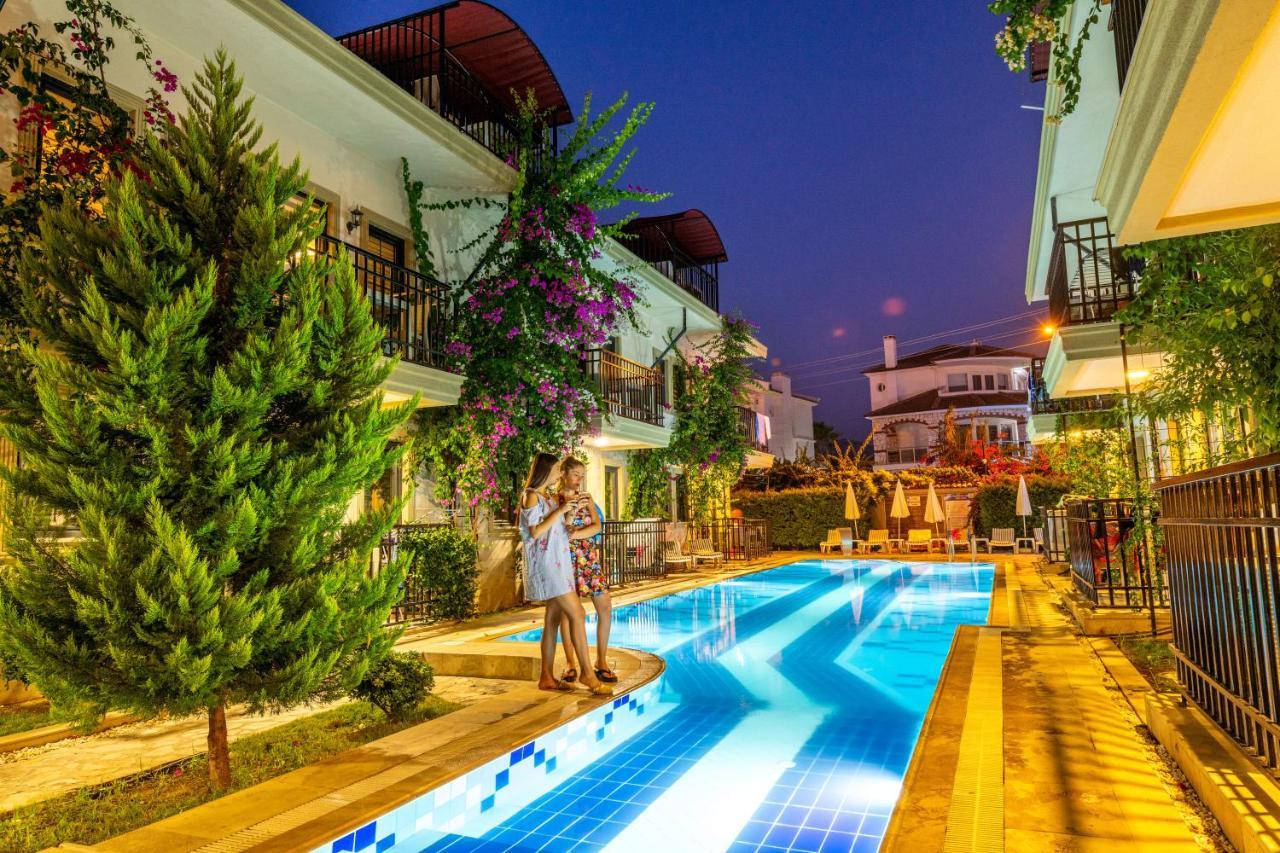 Yasam Park Apart Hotel - Fethiye Calis Beach Esterno foto