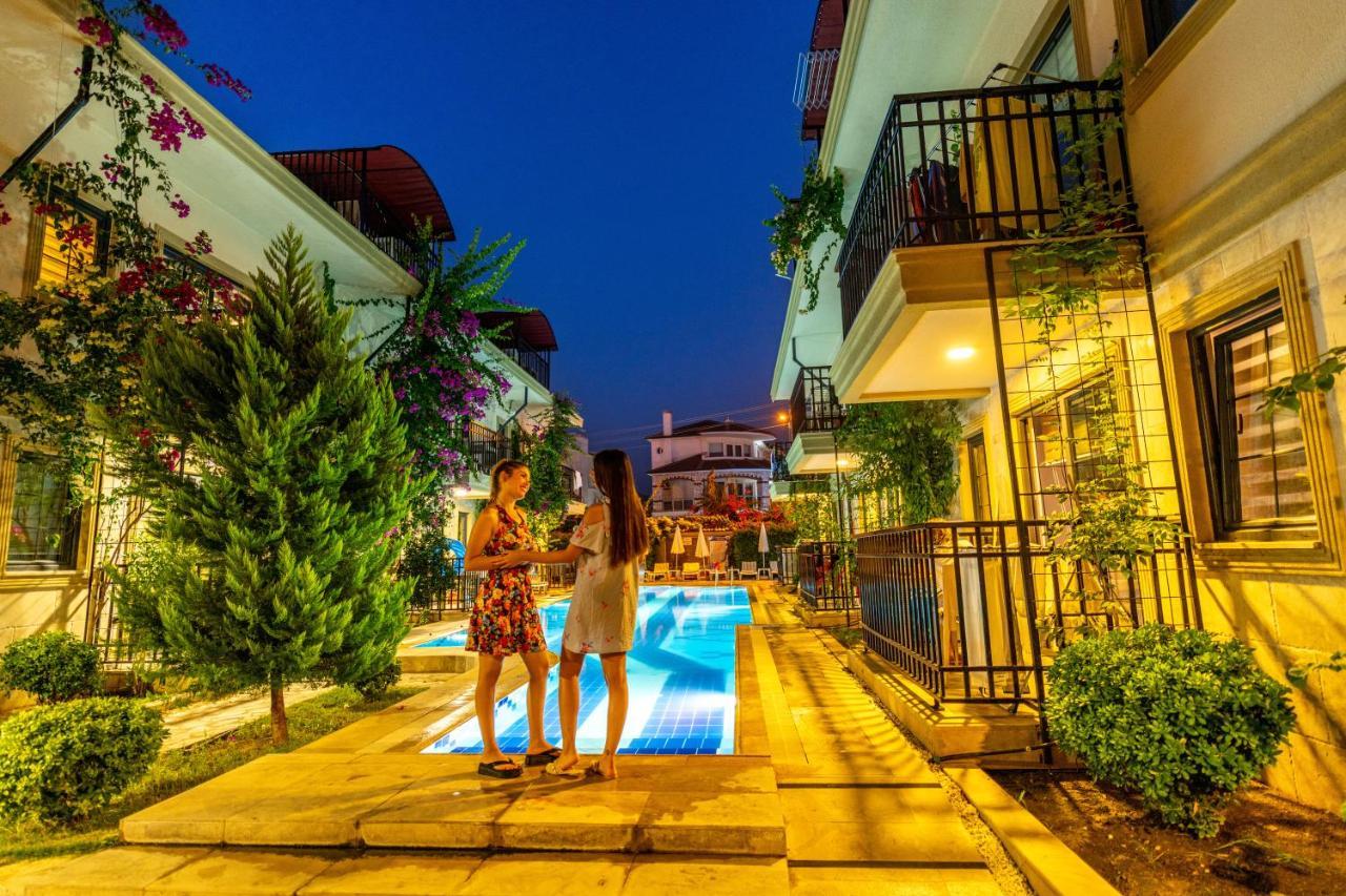 Yasam Park Apart Hotel - Fethiye Calis Beach Esterno foto