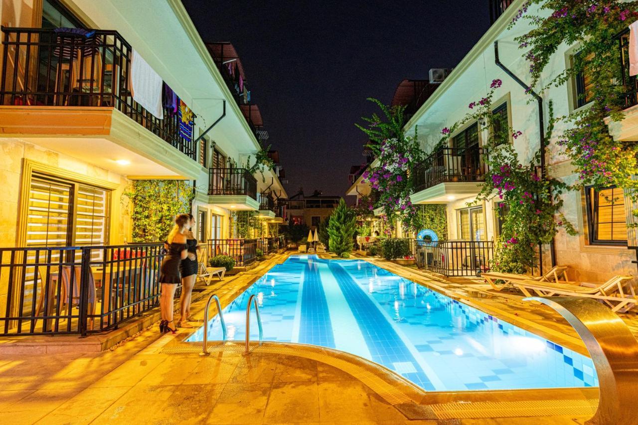 Yasam Park Apart Hotel - Fethiye Calis Beach Esterno foto